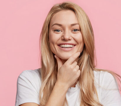 Teeth Whitening Options That Are Safe, Simple, and Really Work